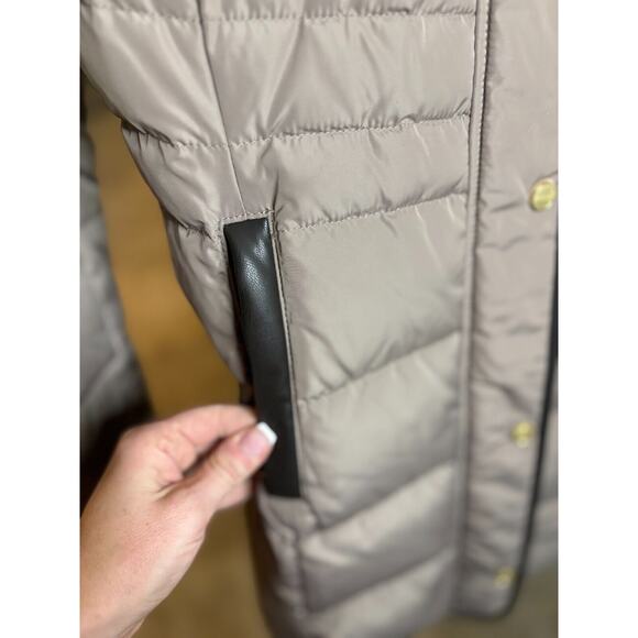Cole Haan Women's Hidden Hood Puffer Coat in Cashew Size Small 2-6 MSRP $298 - Picture 7 of 10